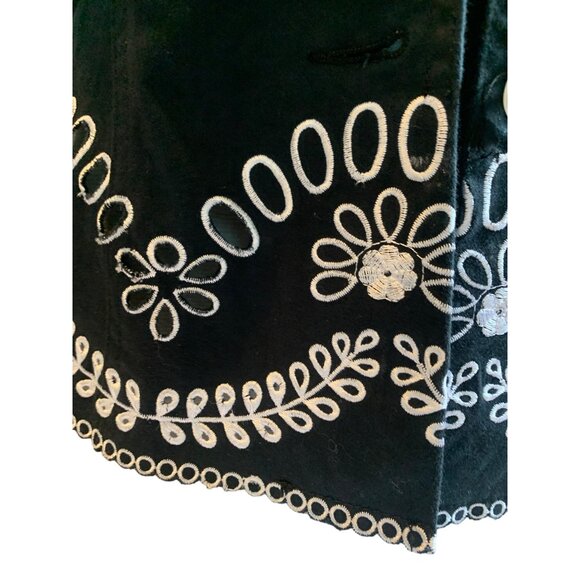 Vera Vera medium,Black Woman's Jacket with white embroidery - Picture 2 of 10